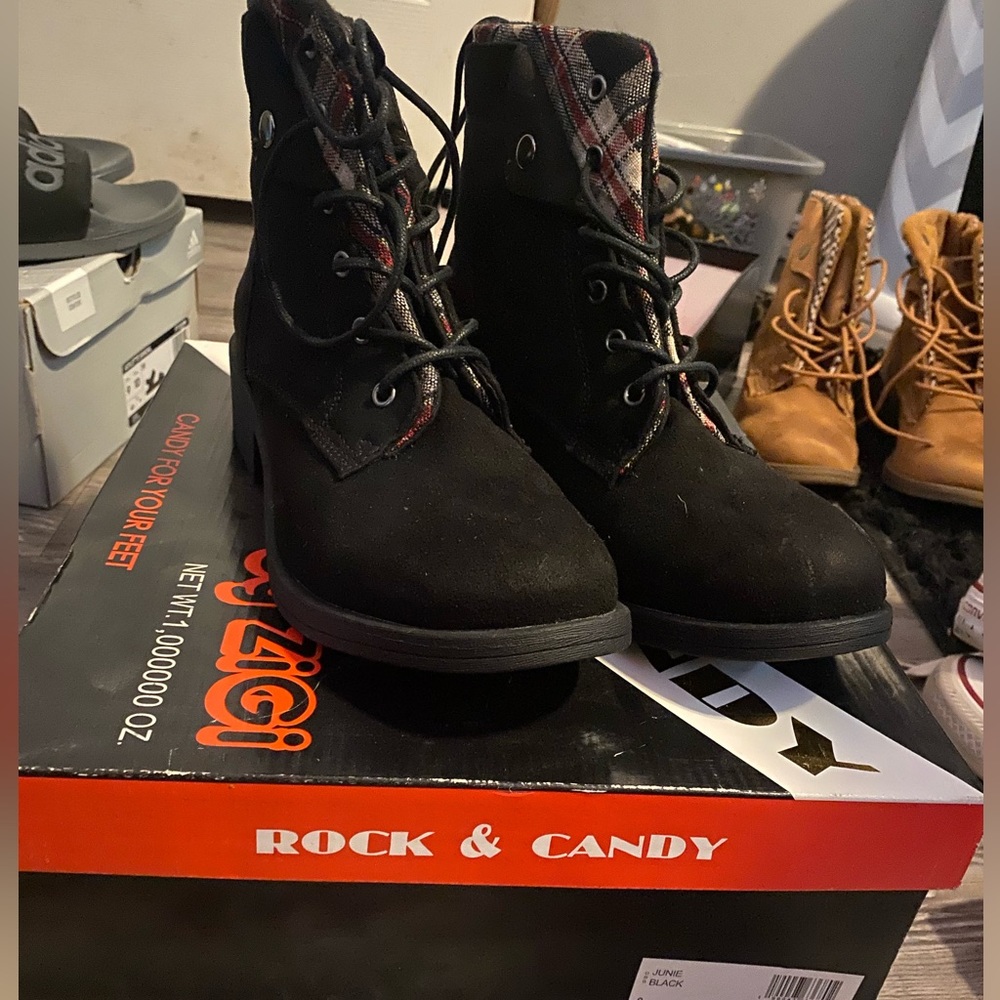 brand new boots